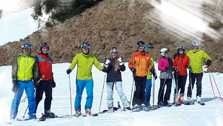 SENIORSKICamp